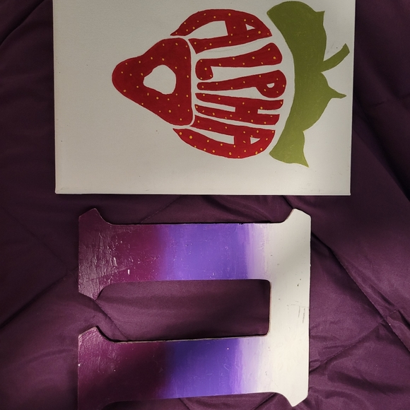 Sorority Items - Picture 4 of 8